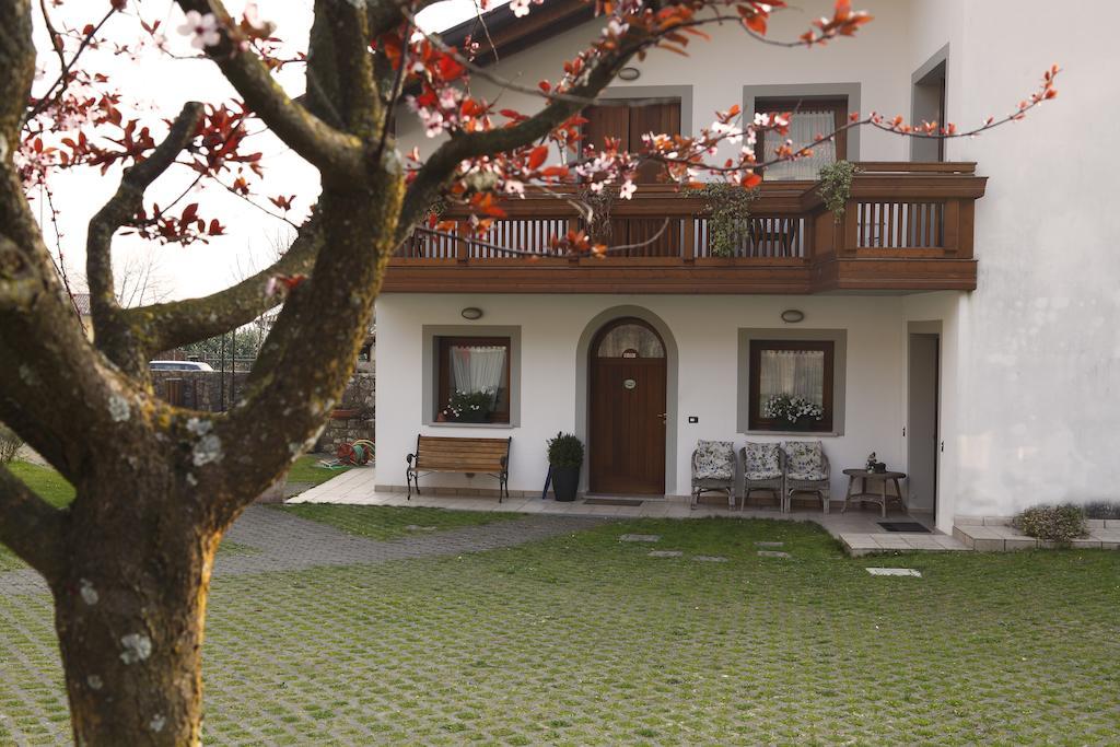Sentiero Valinis Bed and Breakfast Fanna Εξωτερικό φωτογραφία
